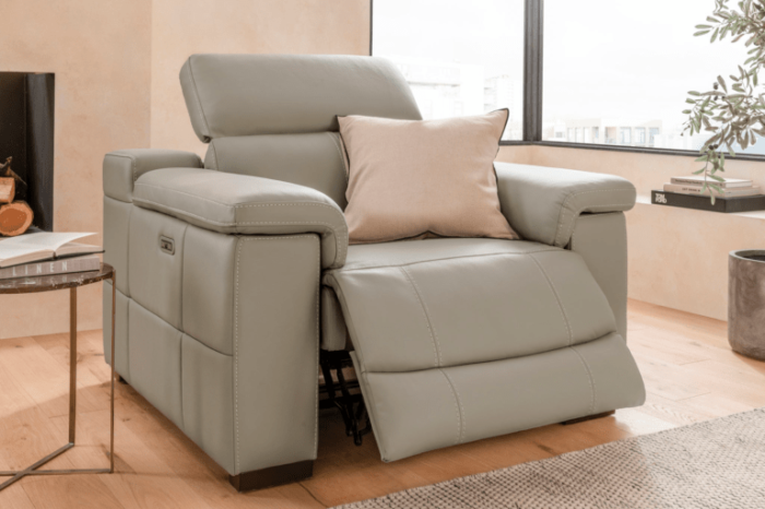 Leather Electric Recliner Armchair in Smaokey Taupe