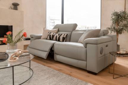 Series 5 – 3 Seater Electric Recliner Tech Sofa in Smokey Taupe